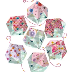 Janod Créations 3D|Sable, Paillettes, Dorure & Strass*Kit Créatif - Coffret Multi-Activités 11 Décos Girly